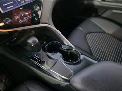 تۆیۆتا کامری